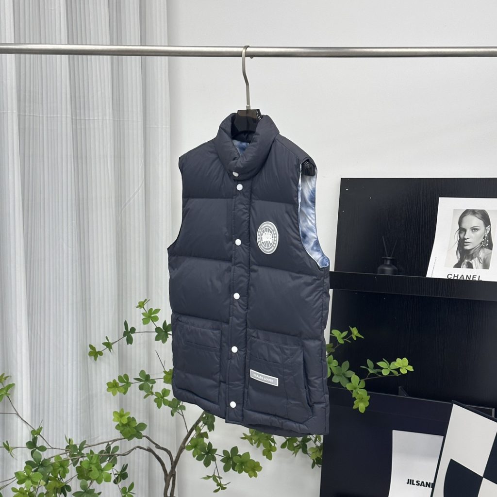 CANADA GOOSE（カナダグース）🛍️✨【】カナダグース ダウンフィルコート 防寒 レディース ロングコート 高級素材 厳冬対応 🎁🦢 - 画像 4