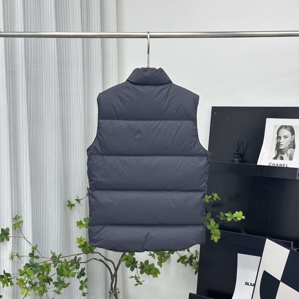CANADA GOOSE（カナダグース）🛍️✨【】カナダグース ダウンフィルコート 防寒 レディース ロングコート 高級素材 厳冬対応 🎁🦢 - 画像 5