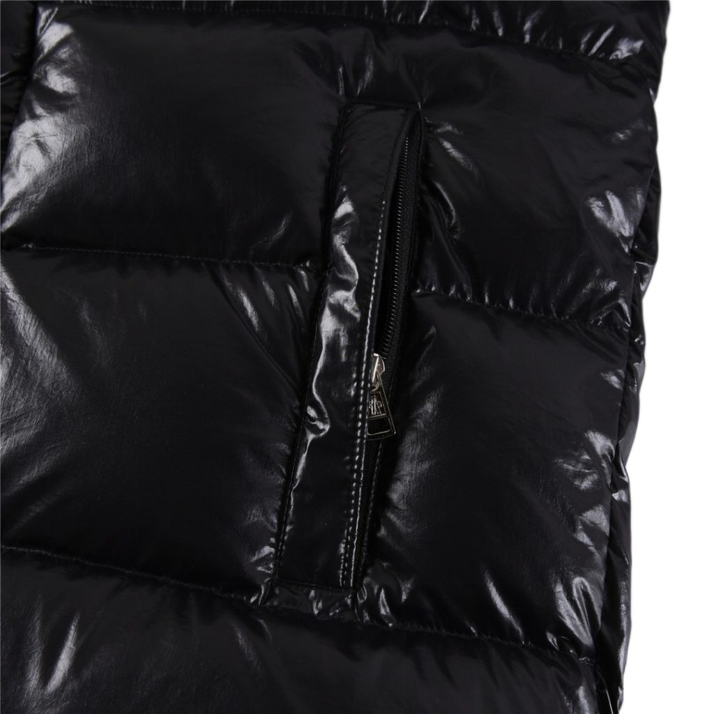 Moncler モンクレールCANADA GOOSE(カナダグース)Moncler モンクレール【新作】モンクレール ダウンジャケット レディース✨ 秋冬必須アイテム🕊️ 高級素材☁️ 9点画像付き - 画像 5