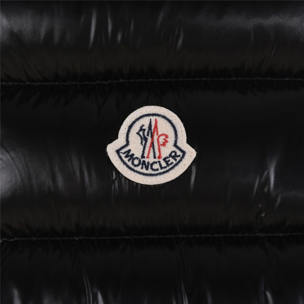 Moncler モンクレールCANADA GOOSE（カナダグース）Moncler モンクレール【新作】モンクレール ダウンジャケット 2023年秋冬 レディース✨ 大人気ロングコート 防寒 軽量 プレゼント🎁 ブランド 高級 ダウンコート👜 限定セール🔥 - 画像 5