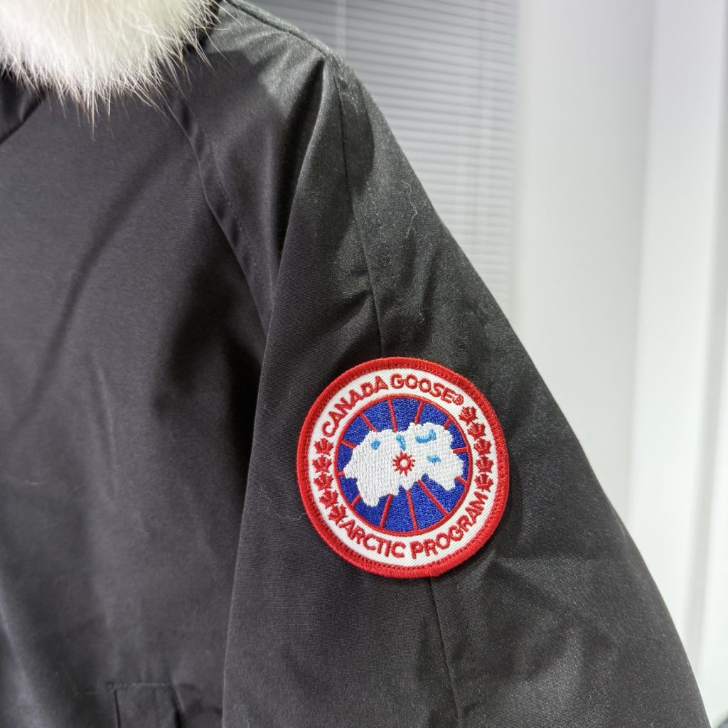 Moncler モンクレール【モンクレール】ダウンジャケット 2023年新作✨ 高品質 軽量 保温🥰 大人気 秋冬コート🎯 限定セール🛍️ - 画像 3