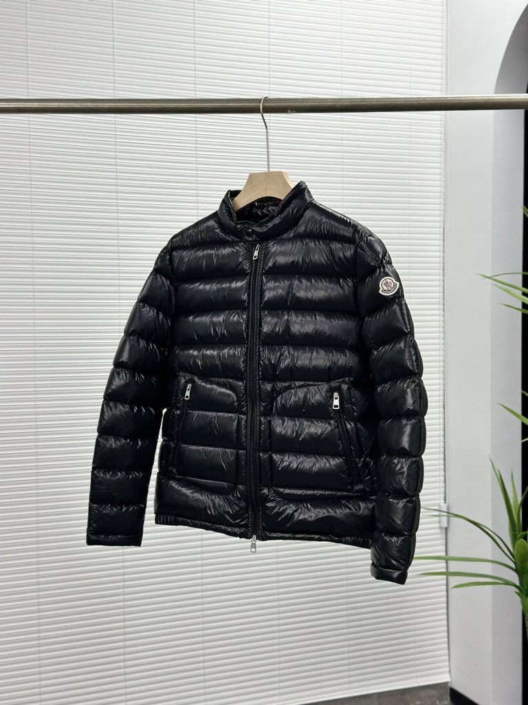 Moncler モンクレール【新作】モンクレール ダウンジャケット レディース✨ 秋冬必須 高品質 保温 軽量🕊️ 大人気 9点画像🛍️ 限定モデル🎯 - 画像 2