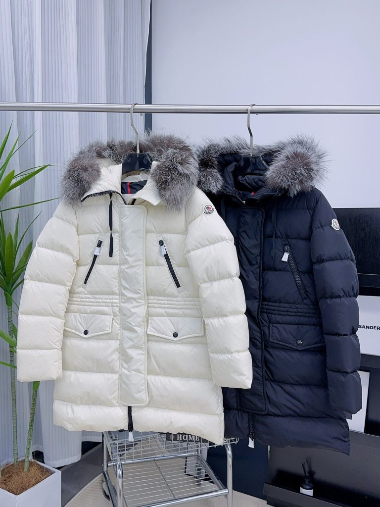 Moncler モンクレール【MONCLER】モンクレール ダウンジャケット 新作✨ レディース 秋冬コート🛒 プレゼントに🎁 ギフト対応💝 - 画像 2