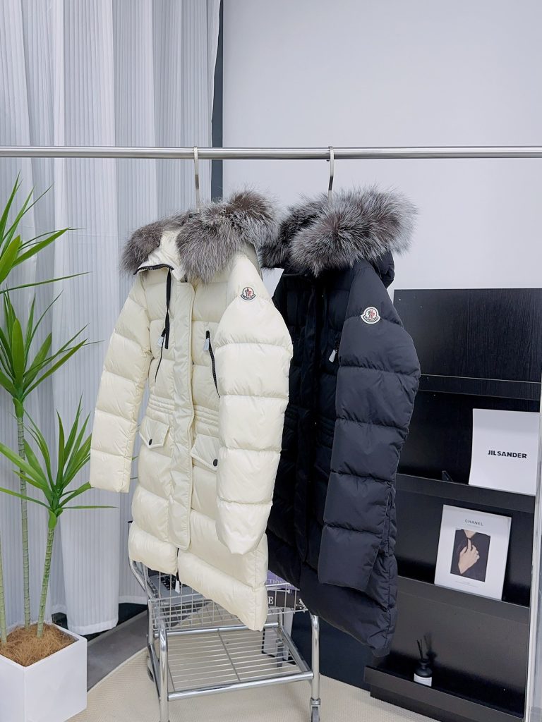Moncler モンクレール【MONCLER】モンクレール ダウンジャケット 新作✨ レディース 秋冬コート🛒 プレゼントに🎁 ギフト対応💝 - 画像 3