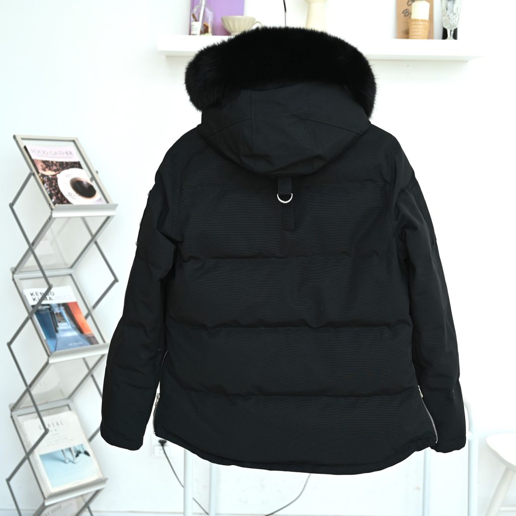 Moncler モンクレール【新作】モンクレール ダウンジャケット レディース✨ 秋冬必須アイテム🕊️ 高級素材使用🎯 保温性抜群🔥 - 画像 4