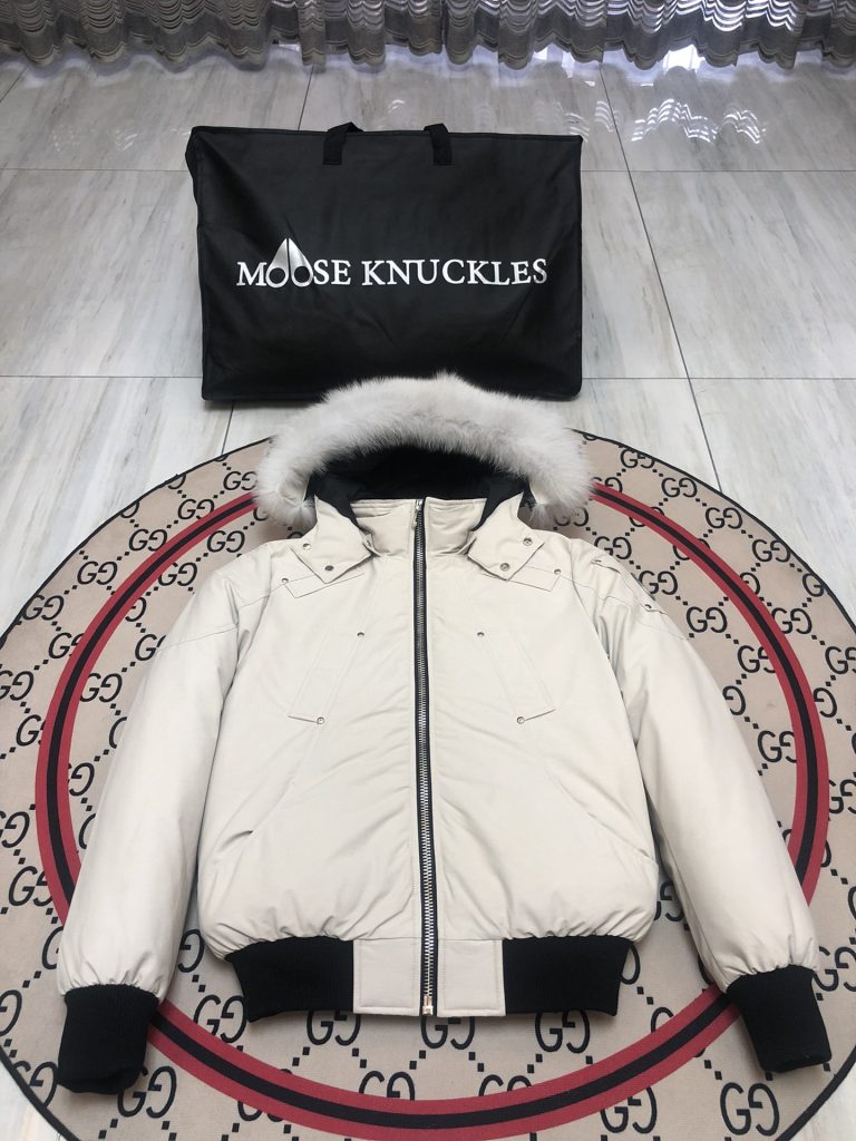 Moncler モンクレール🛍️✨【MONCLER モンクレール ダウンジャケット】大人気 秋冬 レディース ロングコート 暖か 軽量 高級感 - 画像 2