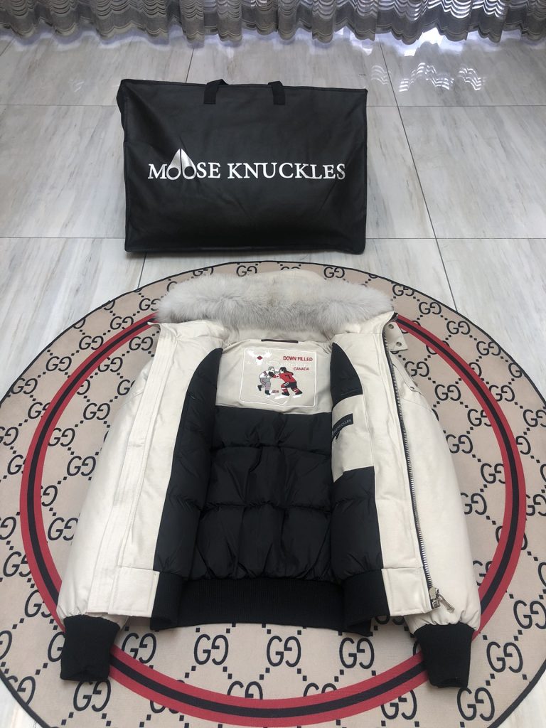 Moncler モンクレール🛍️✨【MONCLER モンクレール ダウンジャケット】大人気 秋冬 レディース ロングコート 暖か 軽量 高級感 - 画像 4