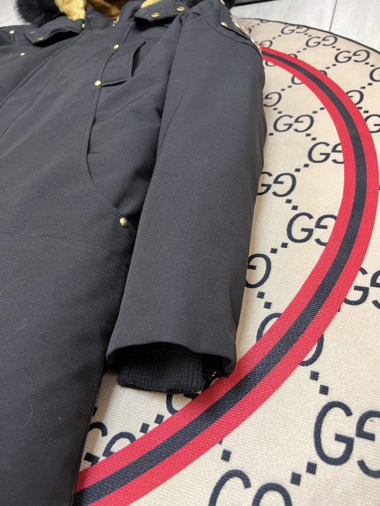 Moncler モンクレール【2024新作】モンクレール ダウンジャケット レディース✨ 軽量&高保温🥊 大人気ロング丈👢 プレゼントに最適🎁 - 画像 5