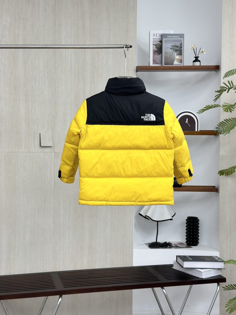 🛍️✨【超美品】THE NORTH FACE ノースフェイス ダウンジャケット ロングコート レアカラー 秋冬必須👜🔥 - 画像 4