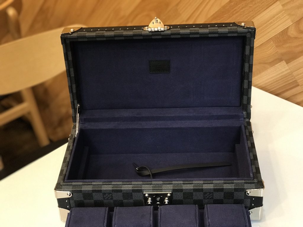 【ルイヴィトン】8連腕時計トランク モノグラム帆布 手作り仕様 貴重品収納付き 上質な逸品 - 画像 6