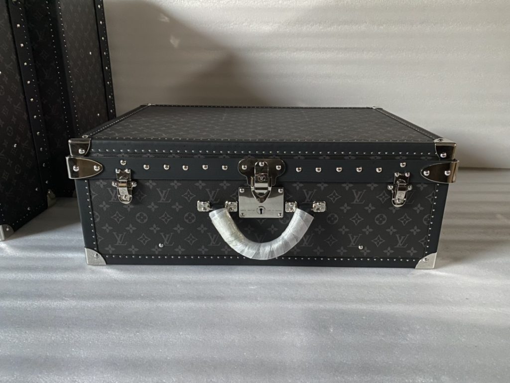 【ルイヴィトン】トランク型小物収納ボックス ブラックフローラル柄 高級感のある逸品 ギフトに最適 - 画像 7