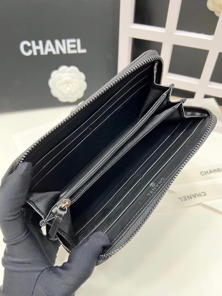 【シャネル】キャビアスキン 長財布 ココマーク金具 上品なブラック レディースウォレット - 画像 8