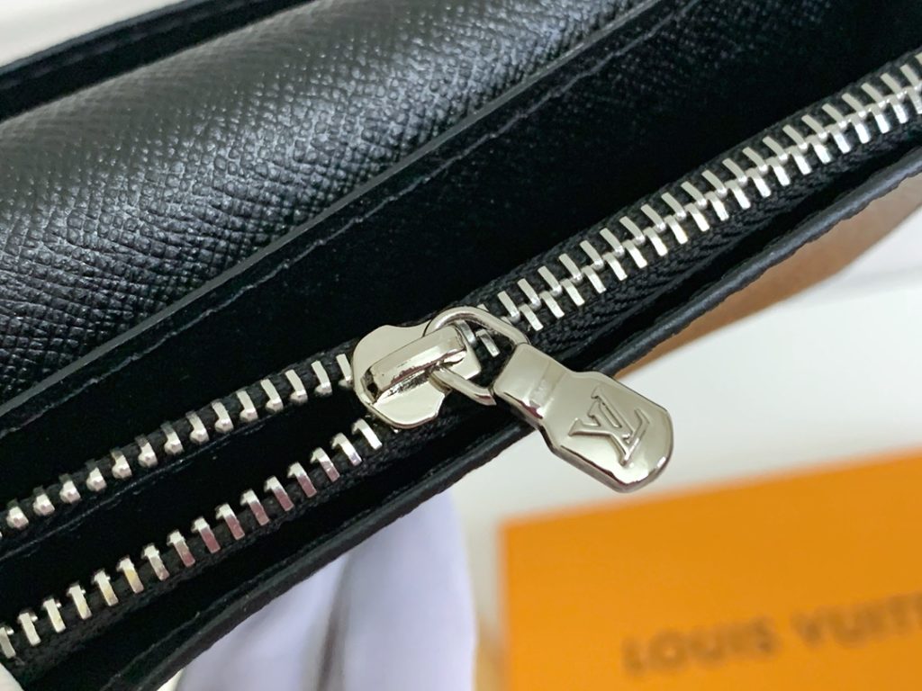 ルイヴィトン(LOUIS VUITTON) 長財布 モノグラム クラシックなデザイン 上質なレザー 上品で高級感あふれる逸品 - 画像 8