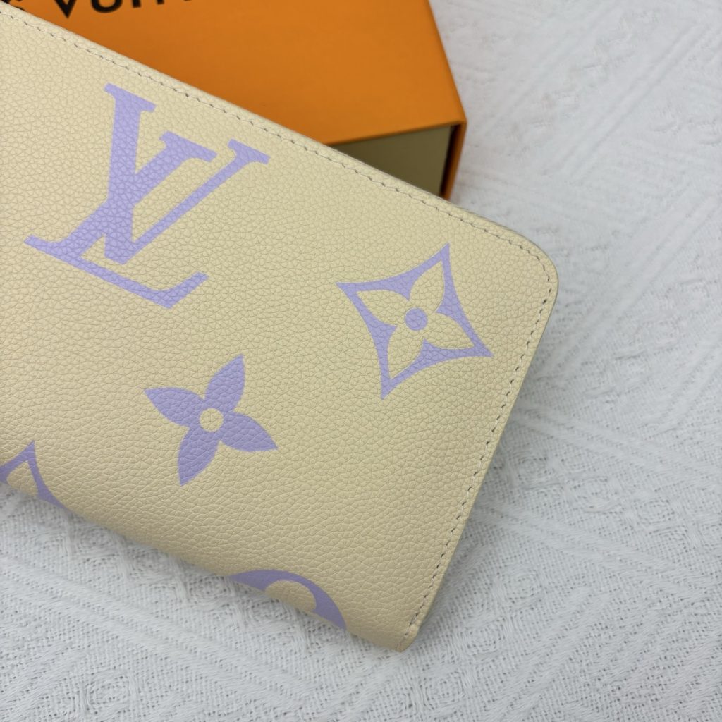 ルイヴィトン 長財布 モノグラム クラシックなデザイン 上質レザー 上品で高級感あふれる逸品です - 画像 5