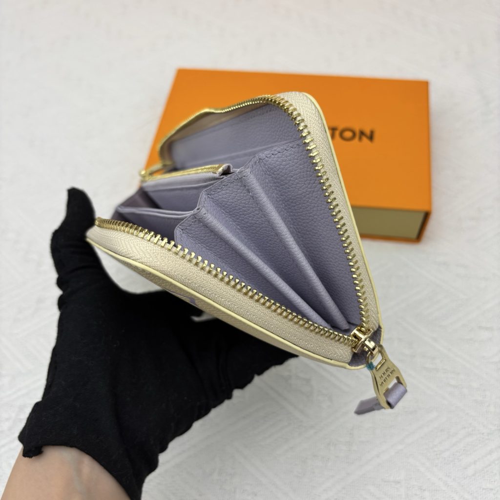 ルイヴィトン 長財布 モノグラム クラシックなデザイン 上質レザー 上品で高級感あふれる逸品です - 画像 8