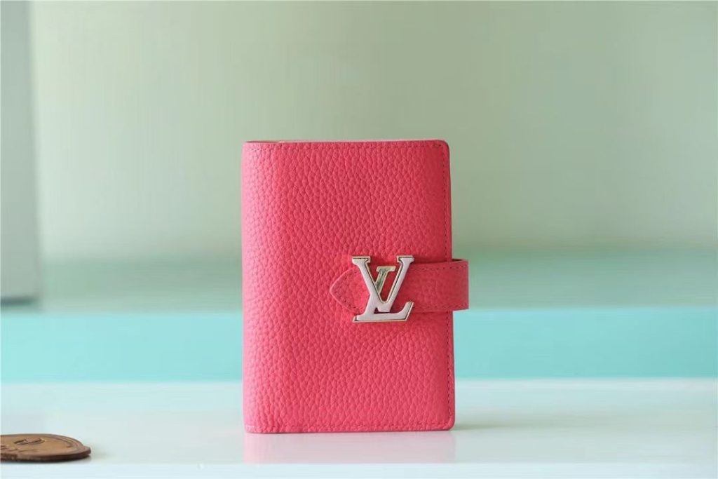 ルイヴィトン（LOUIS VUITTON） 長財布 財布・小物｜ランチの日に写真で選び方を確認