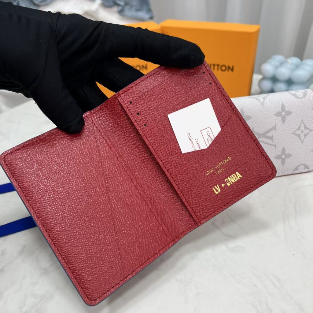 ルイヴィトン（LOUIS VUITTON） 長財布 モノグラム クラシックなデザイン 上品で高級感あふれる逸品です - 画像 4