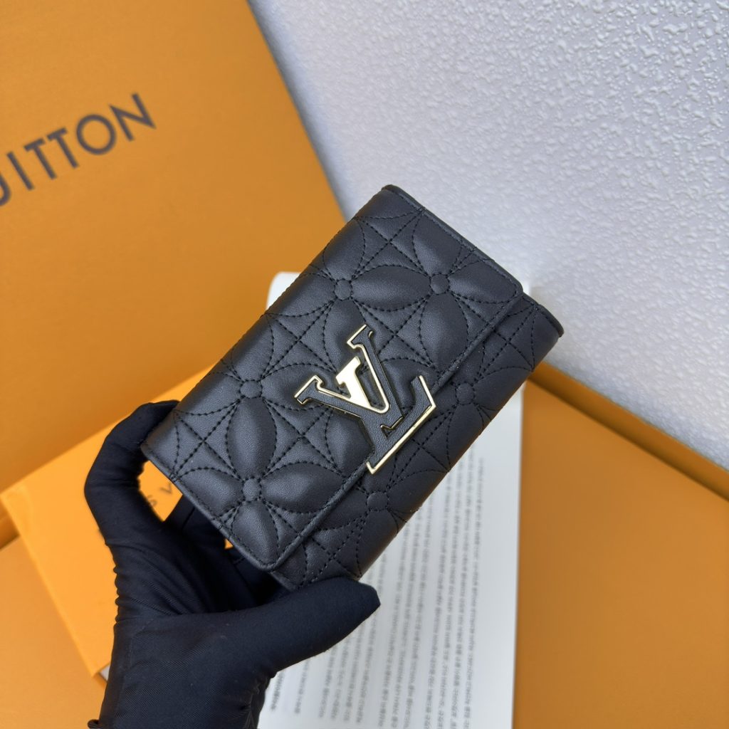 ルイ・ヴィトン モノグラムキャンバス 上品な長財布 レディースへのギフトに最適な定番モデル - 画像 3