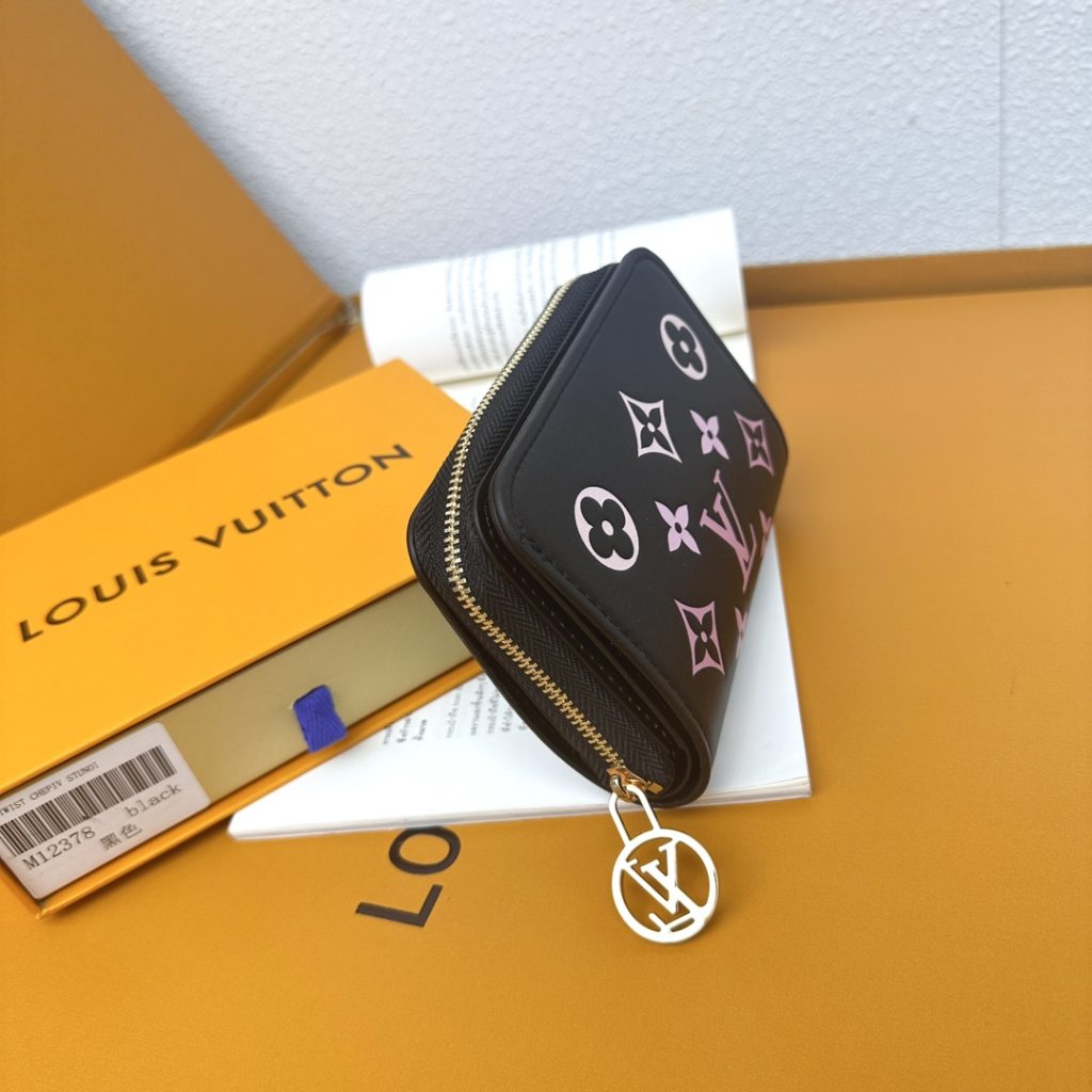 ルイ・ヴィトン モノグラムキャンバス 上品な長財布 レディースへのギフトに最適な定番モデル - 画像 2