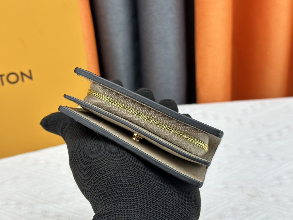ルイ・ヴィトン モノグラムキャンバス 上品な長財布 レディースへのギフトに最適な定番モデル - 画像 6