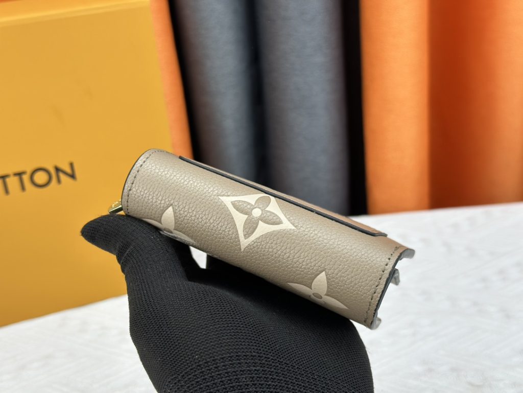 ルイ・ヴィトン モノグラムキャンバス 上品な長財布 レディースに人気の定番モデル - 画像 3