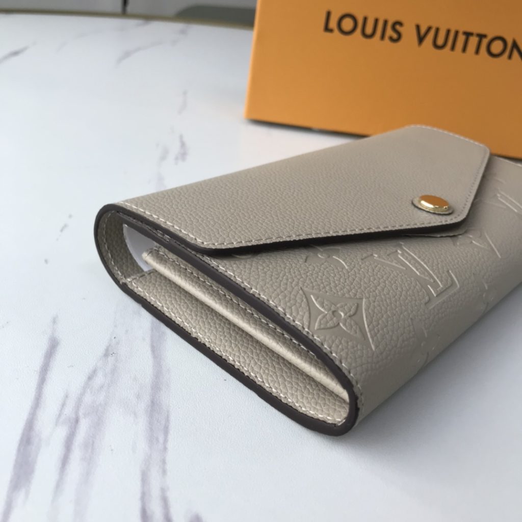 ルイ・ヴィトン モノグラムキャンバス 上品な長財布 レディースへのギフトに最適な定番モデル - 画像 4