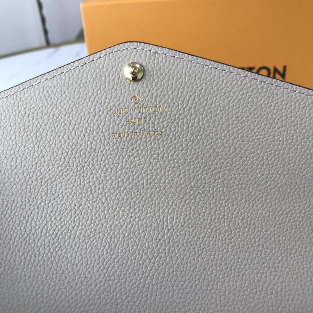 ルイ・ヴィトン モノグラムキャンバス 上品な長財布 レディースへのギフトに最適な定番モデル - 画像 7