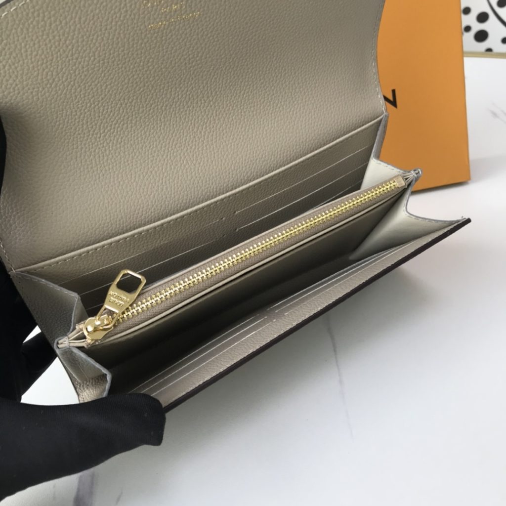 ルイ・ヴィトン モノグラムキャンバス 上品な長財布 レディースへのギフトに最適な定番モデル - 画像 8