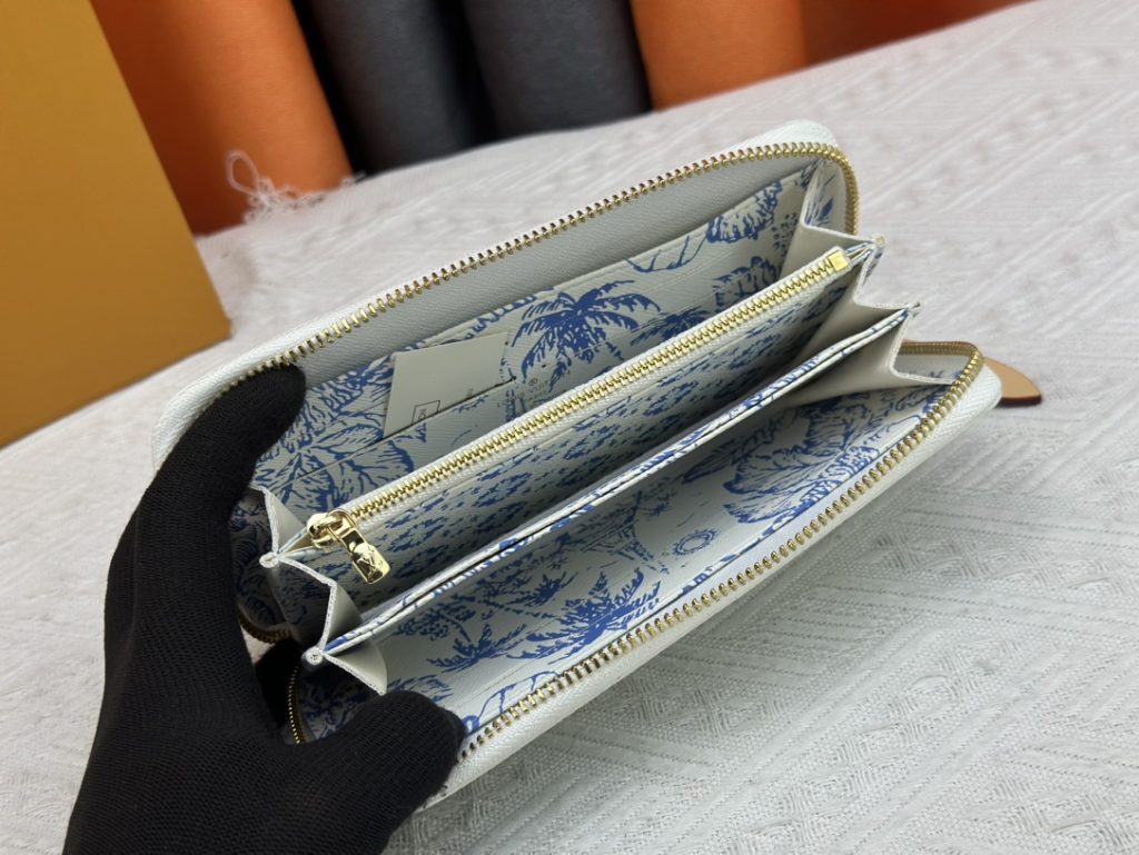 ルイ・ヴィトン モノグラムキャンバス 上品な長財布 レディースへのギフトに最適な定番モデル - 画像 7