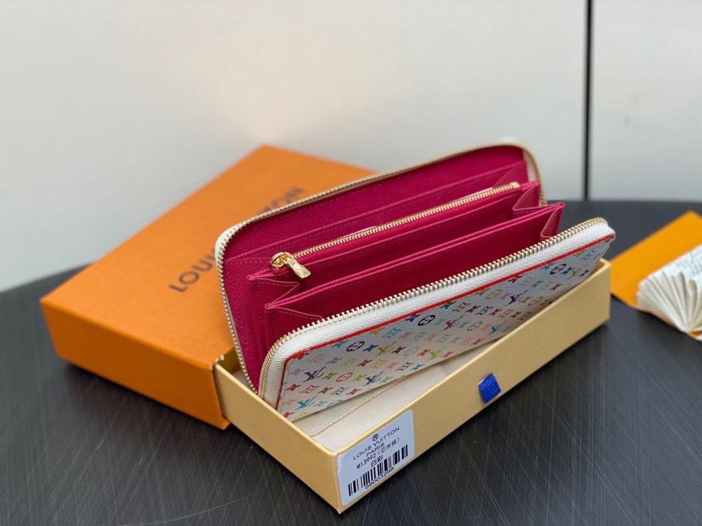 ルイ・ヴィトン モノグラムキャンバス 上品な長財布 レディースのギフトに最適な定番モデル - 画像 7