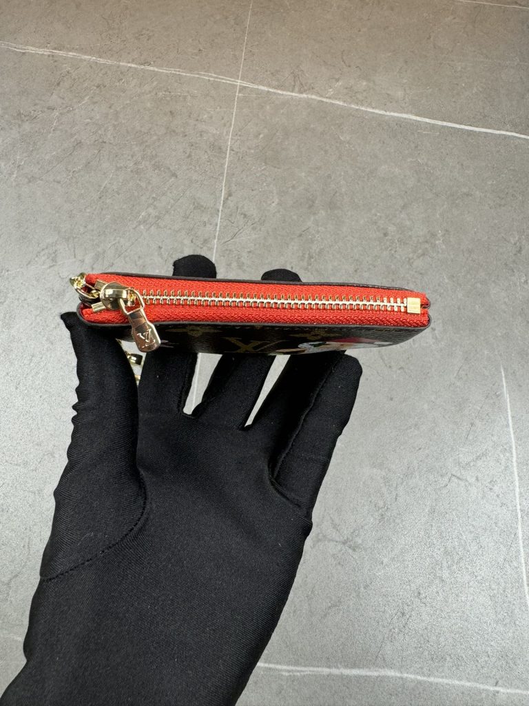 ルイ・ヴィトン モノグラムキャンバス 上品な長財布 レディースへのギフトに最適な定番モデル - 画像 3
