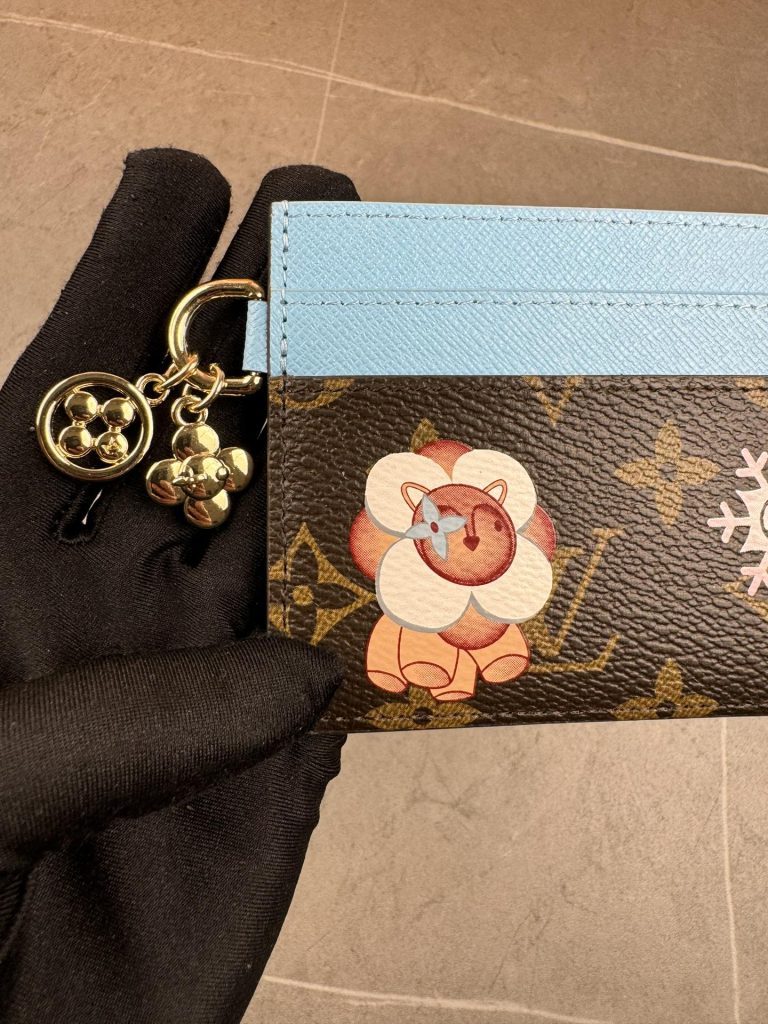 ルイ・ヴィトン モノグラムキャンバス 上品な長財布 レディース ギフトにも最適な定番モデル - 画像 5