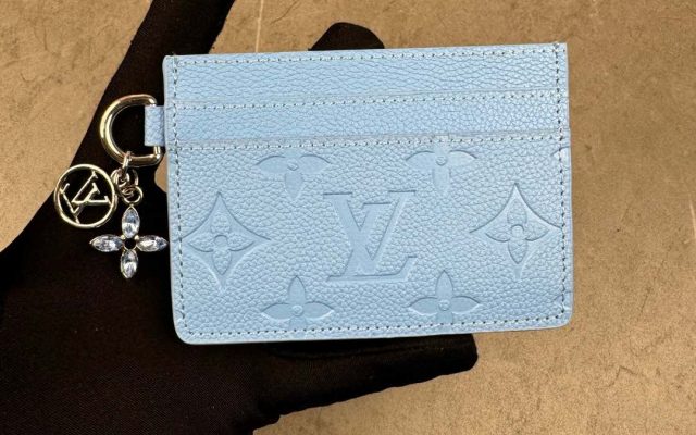 LOUIS VUITTONの財布・小物を毎日に使うなら確認したいこと
