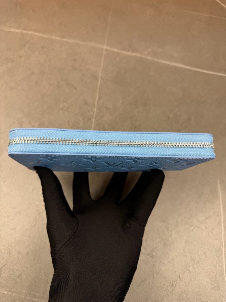 ルイ・ヴィトン モノグラムキャンバス 上品な長財布 レディース ギフトにも最適な定番モデル - 画像 3
