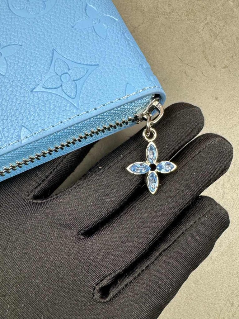 ルイ・ヴィトン モノグラムキャンバス 上品な長財布 レディース ギフトにも最適な定番モデル - 画像 6
