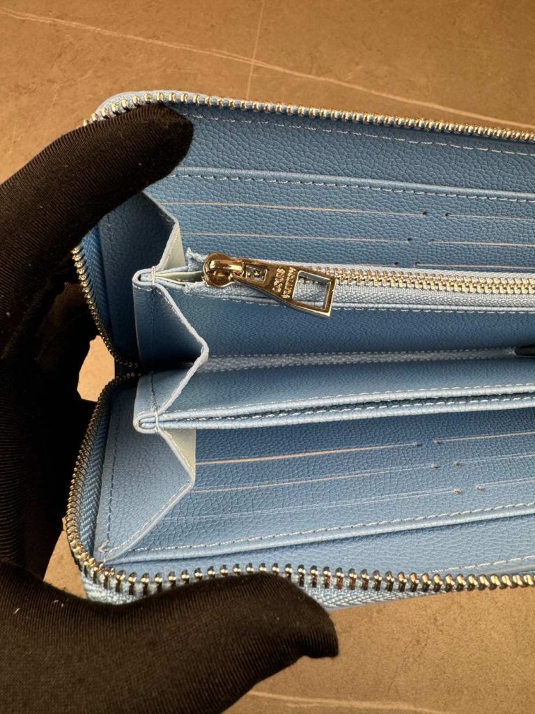 ルイ・ヴィトン モノグラムキャンバス 上品な長財布 レディース ギフトにも最適な定番モデル - 画像 8