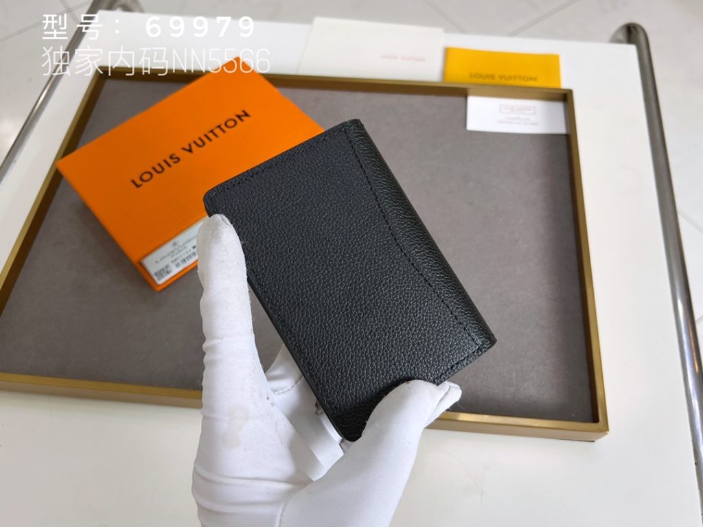 ルイ・ヴィトン モノグラムキャンバス 上品な長財布 レディース向け ギフトにも最適 - 画像 5