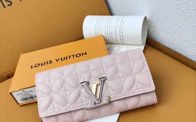 LOUIS VUITTONの財布・小物を毎日に使うなら確認したいこと