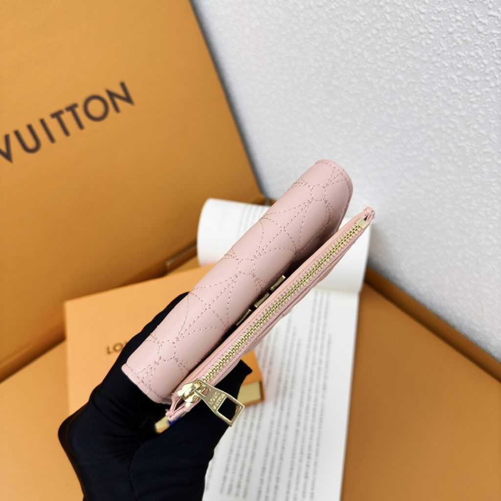 ルイ・ヴィトン モノグラムキャンバス 上品な長財布 レディース ギフトにも最適な定番モデル - 画像 6
