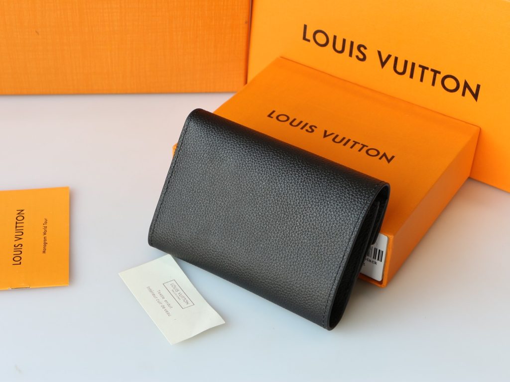 ルイ・ヴィトン モノグラムキャンバス 上品な長財布 レディース ギフトにも最適な定番モデル - 画像 3