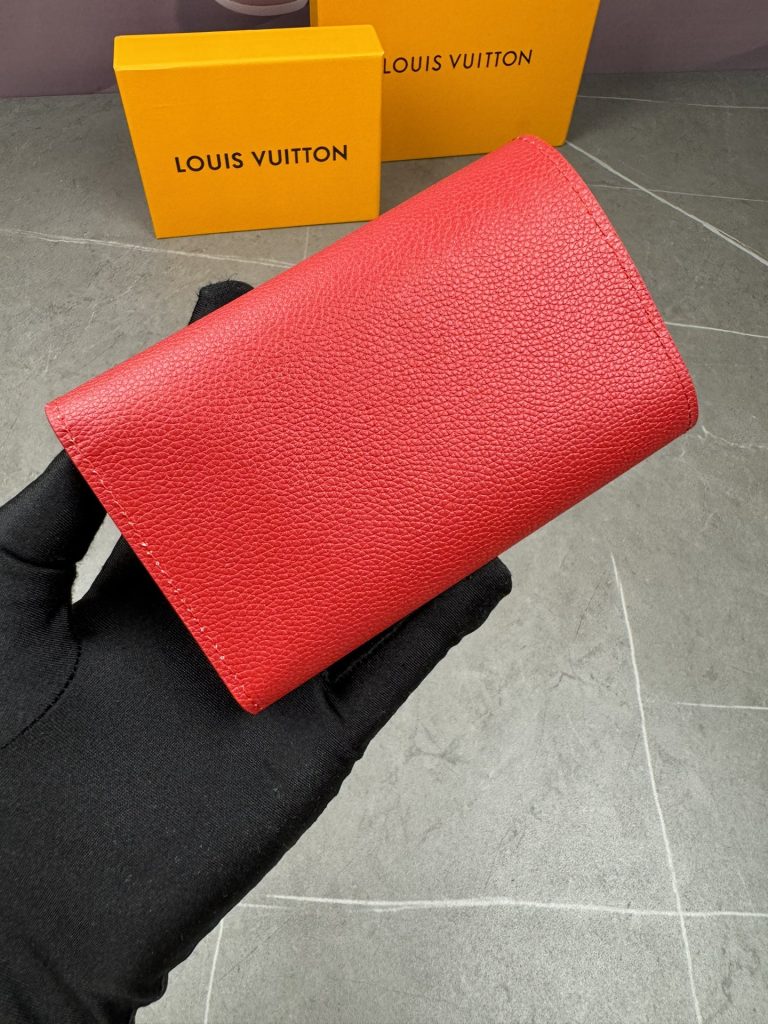 ルイ・ヴィトン モノグラムキャンバス 上品な長財布 レディースのギフトや普段使いに最適 - 画像 2