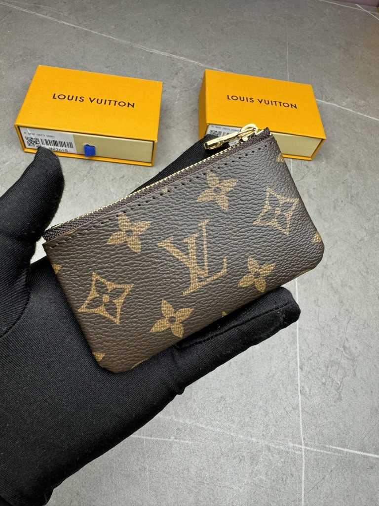 ルイ・ヴィトン モノグラムキャンバス 上品な長財布 レディースに人気の定番モデル - 画像 2