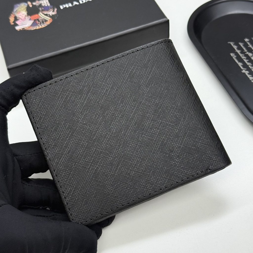 プラダ モノグラムキャンバス 上品な長財布 レディース人気モデル ギフトにも最適 - 画像 4