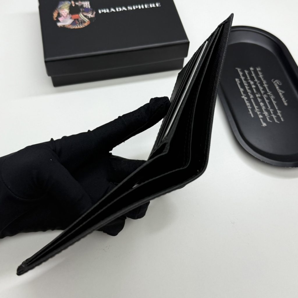 プラダ モノグラムキャンバス 上品な長財布 レディース人気モデル ギフトにも最適 - 画像 8