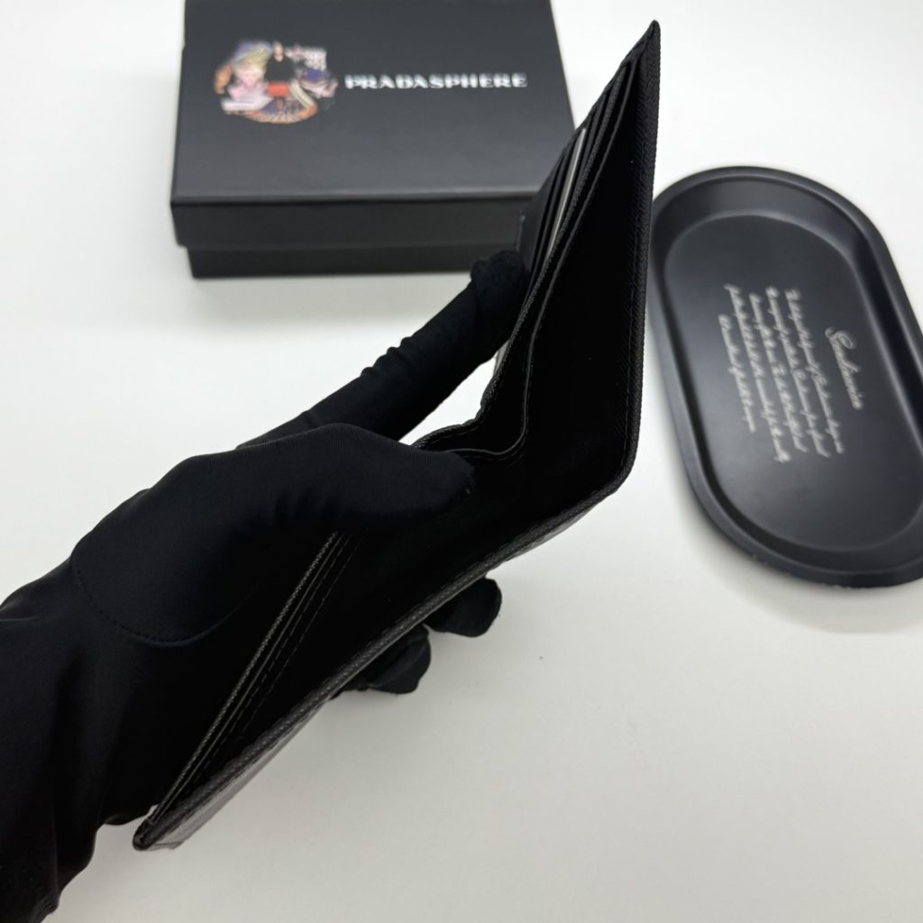 プラダ モノグラムキャンバス 上品な長財布 レディース ギフトにも最適な定番モデル - 画像 8
