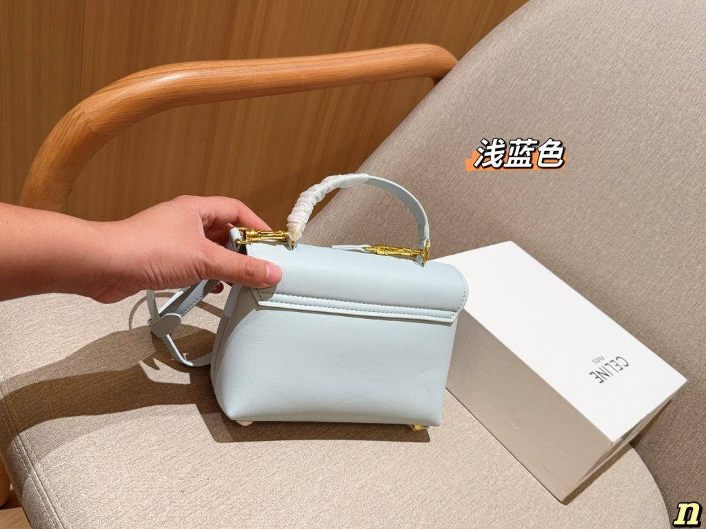 セリーヌ ショルダーバッグ 上質なレザーと洗練されたデザイン レディース向け ギフトにも最適 - 画像 4
