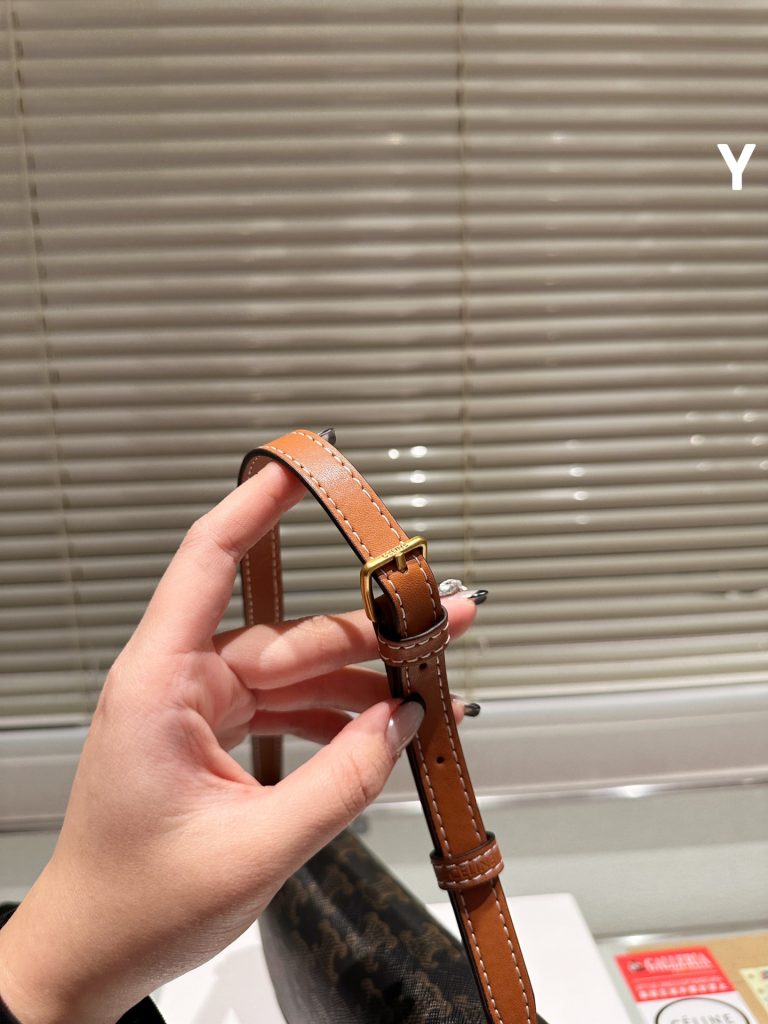 セリーヌ モノグラムキャンバス 上品なショルダーバッグ レディース向け 長く愛用できる定番モデル - 画像 5