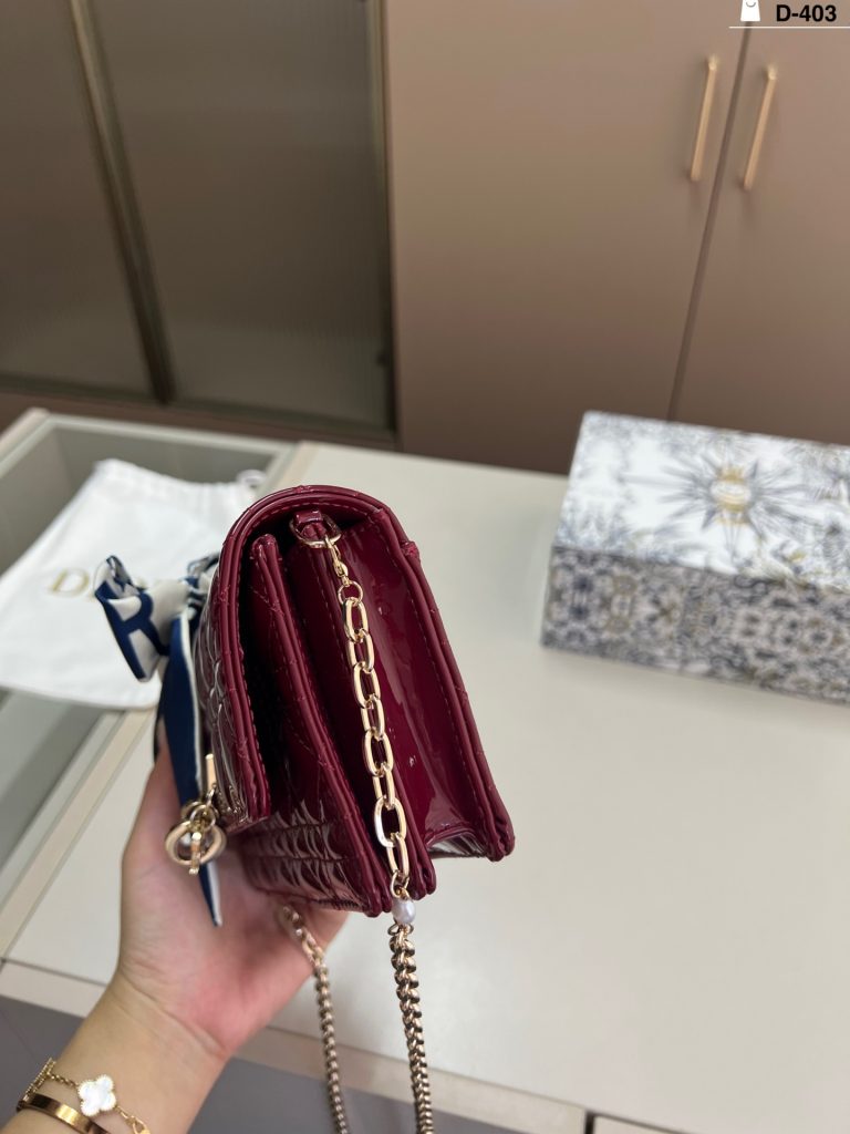 Diorディオール モノグラムキャンバス 上品なショルダーバッグ レディース向け 長く愛用できる定番モデル - 画像 5