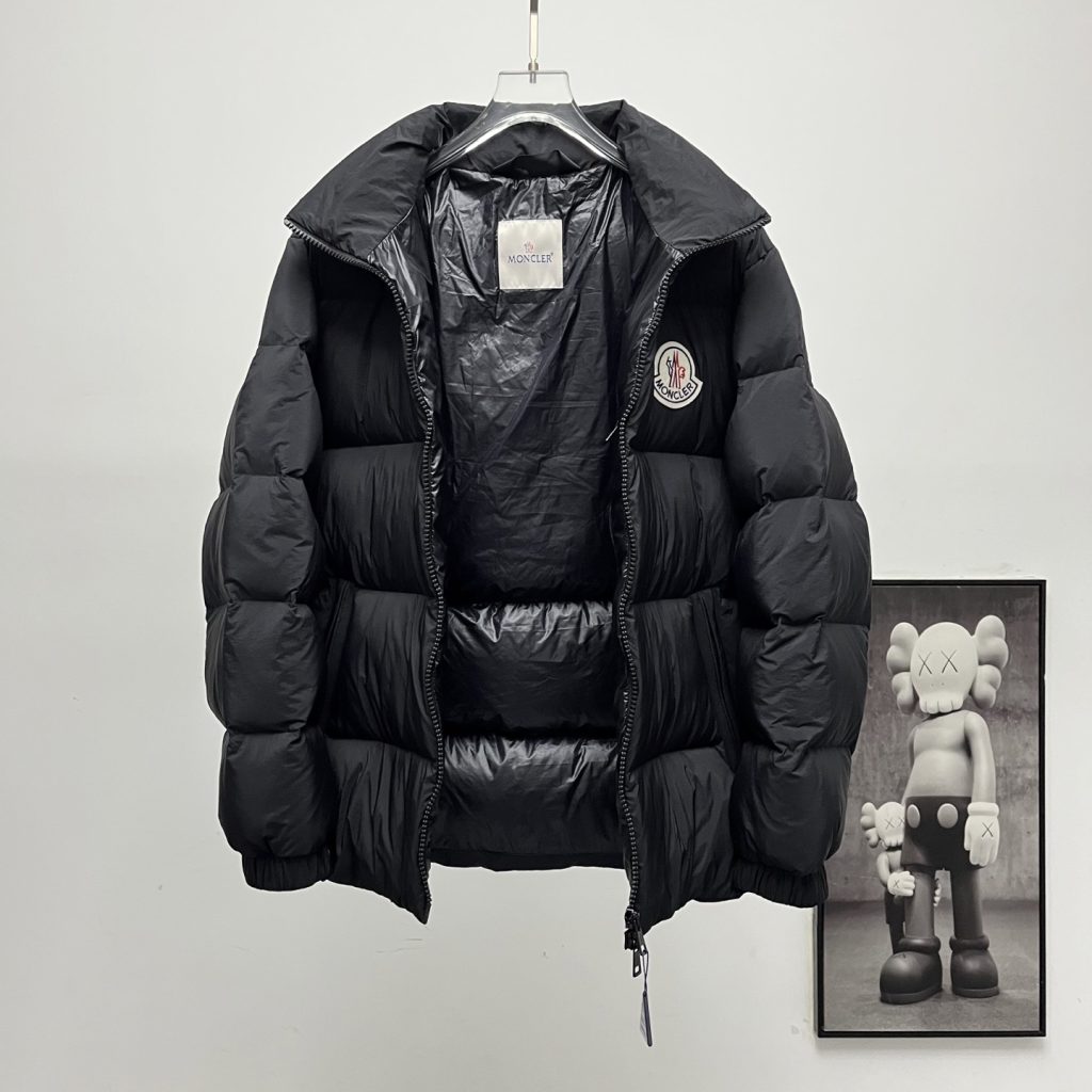 Monclerモンクレール メンズ パッカーパーカー 黒 1色入 - 画像 6