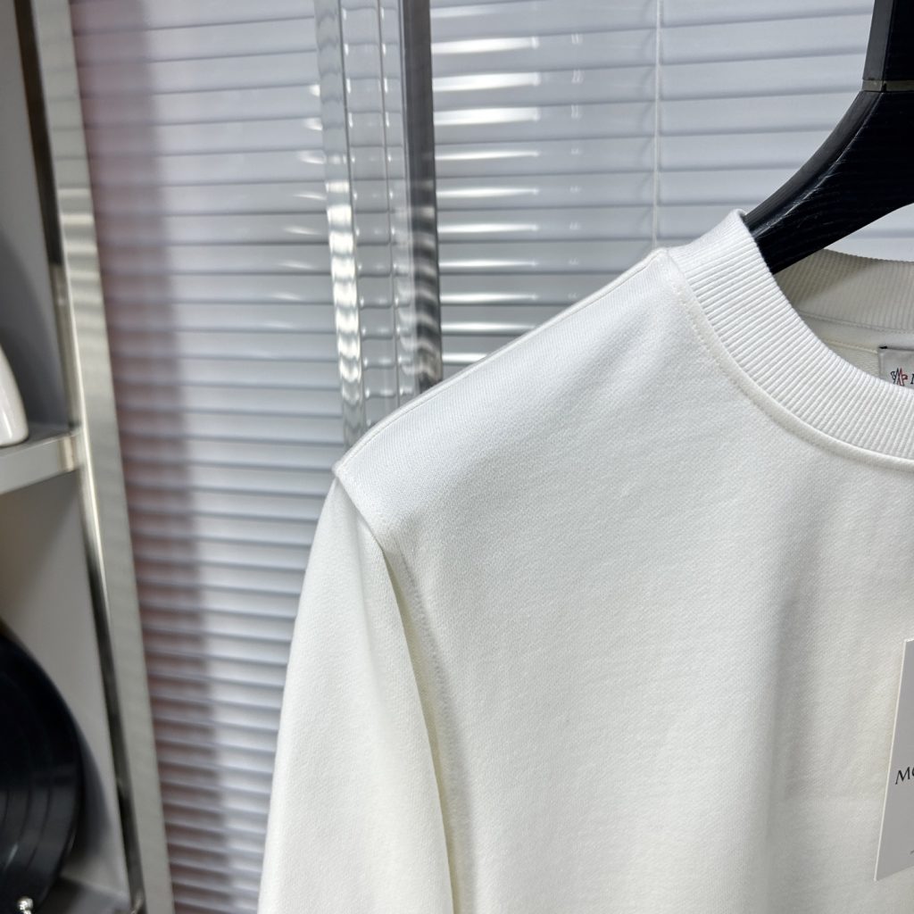 Monclerモンクレール メンズ ロゴスウェットシャツ 3色入 40-60字 - 画像 6